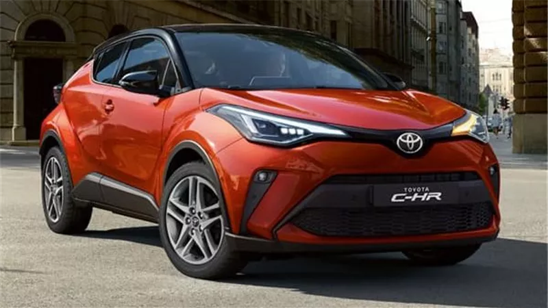 بأحدث إمكانياتها.. سعر ومواصفات تويوتا C-HR 2025 في السوق الإماراتي