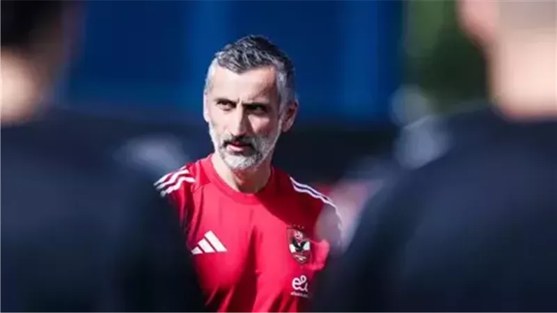 الأهلي يعيد تقييم تدعيم الجبهة اليمنى.. وقرار التعاقد مع ظهير بيد ريبيرو