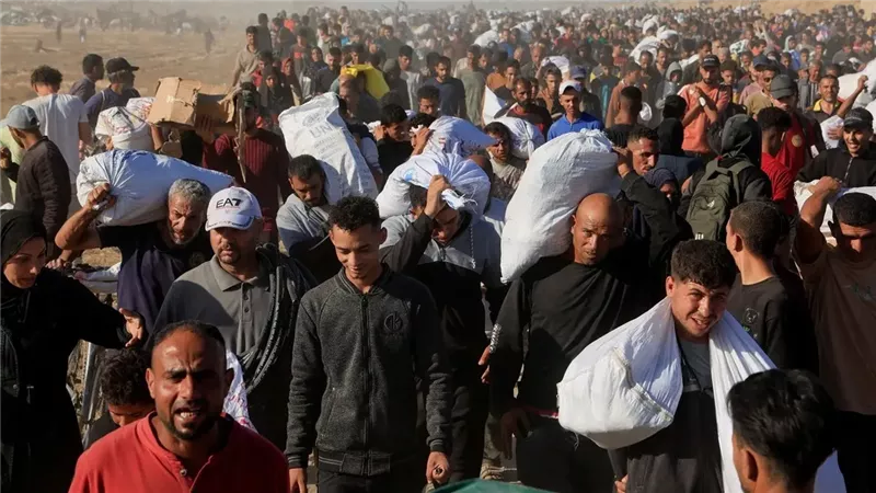  إسرائيل تتلف آلاف الأطنان من المساعدات وأعضاء بالكونجرس الأمريكي يحملون نتنياهو المسؤولية