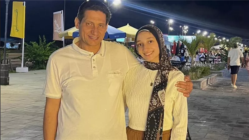 أسرة القارئ نيوز تهنئ الدكتور سعد عامر لتفوق كريمته في الثانوية العامة