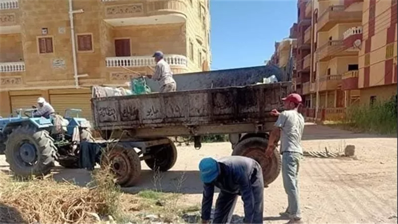 محافظ الدقهلية يتابع أعمال منظومة النظافة بالمنصورة وطلخا