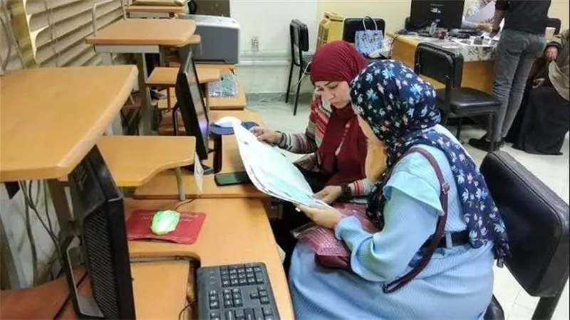 التنسيق يستثني أوائل الثانوية العامة من قواعد التوزيع الجغرافي ويمنحهم مزايا إضافية