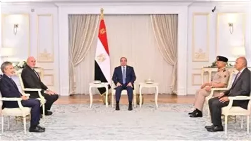 الرئيس السيسي يستقبل وزير الدفاع الإيطالي لبحث تعزيز التعاون العسكري والأمني