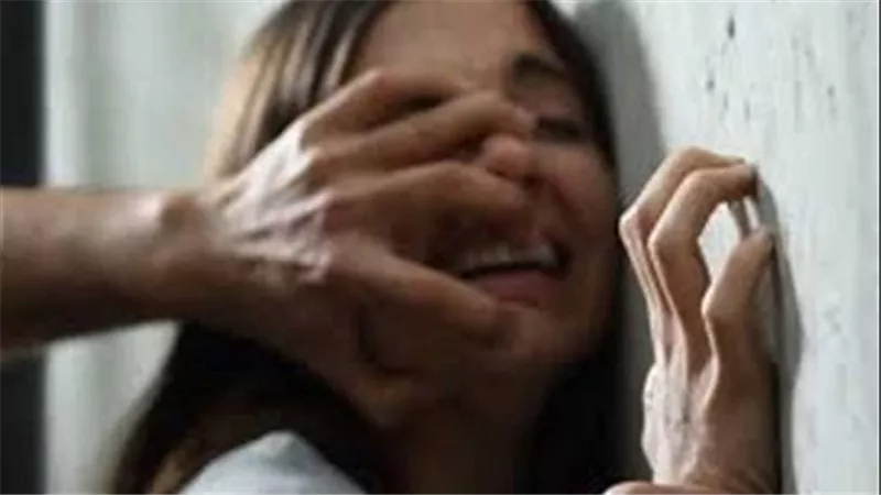 اتهام طبيب بهتك عرض أجنبية داخل مستشفى شهير بالتجمع.. والتحقيقات جارية