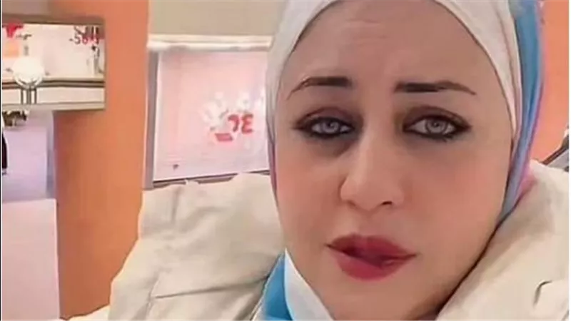 القبض على «أم عمر فراولة».. فيديوهات خادشة تسقط البلوجر الشهيرة