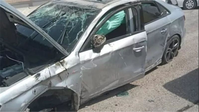  الإسعاف تهرع لإنقاذ لواء متقاعد وأسرته بعد تصادم قرب كمين 15 مايو