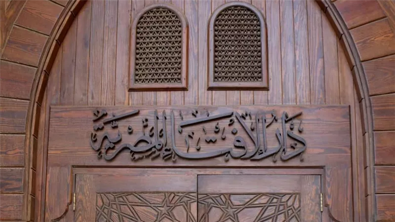 هل يكتب الله علينا الذنب قبل أن نفعله؟.. الإفتاء تفسر المسألة