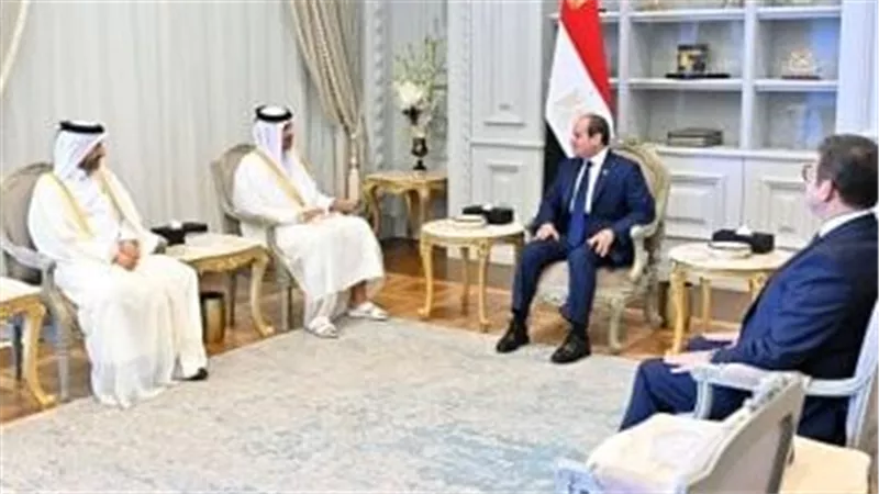 الرئيس السيسي يستقبل رئيس الوزراء القطري لبحث التعاون الثنائي وتطورات غزة