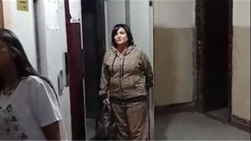 محامي بدرية طلبة: «لا داعي للتهويل.. والإجراءات طبيعية»