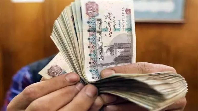 تفاصيل صرف مرتبات أغسطس 2025 وموعد إتاحتها بالبنوك وماكينات الصراف 