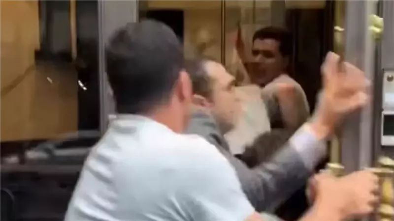 محاولة فاشلة لاستهداف القنصلية المصرية في نيويورك.. وأمن البعثة يحبط الهجوم