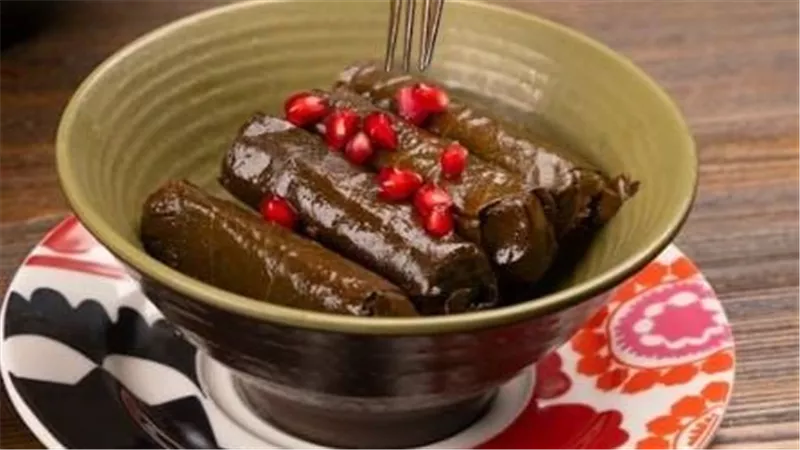 طريقة عمل «خلطة المحشي بدبس الرمان» بنكهة مميزة ولذة لا تنسى
