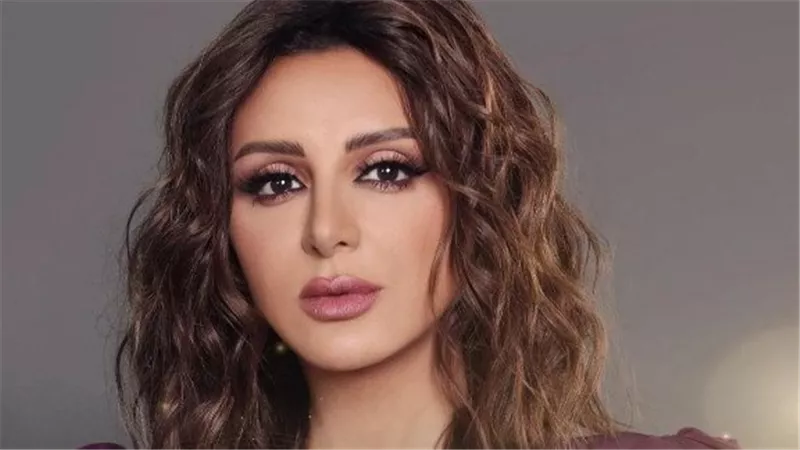 تفاصيل صادمة.. خالد منتصر يروي «ما حدث مع أنغام في مستشفيات ألمانيا»