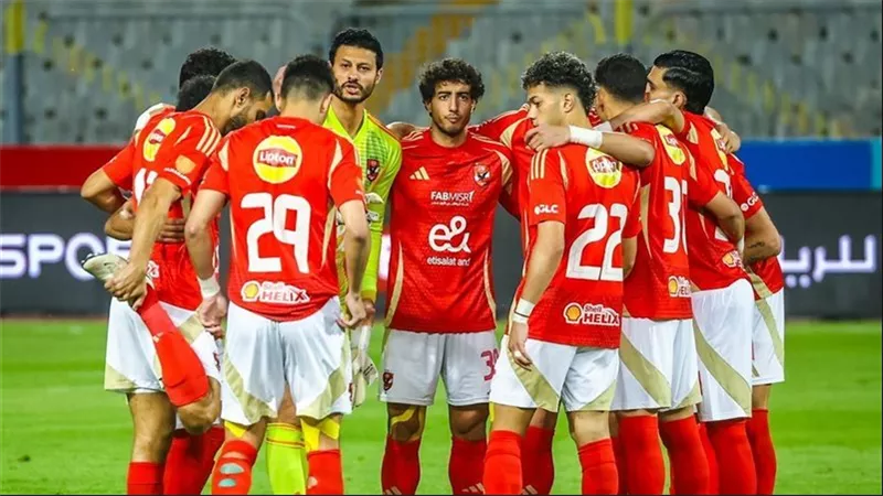غيابات بالجملة في صفوف الأهلي قبل صدام سيراميكا