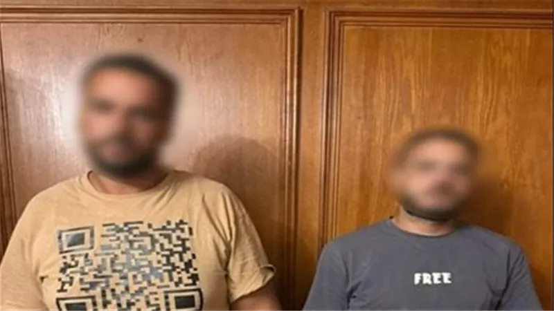 الداخلية تكشف ملابسات واقعة ضرب مسن بالمعادي وتضبط المتهمين