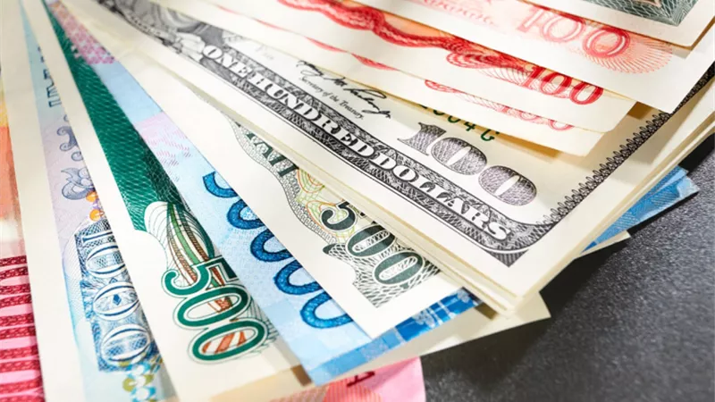 أسعار العملات اليوم الأربعاء 11 مارس 2026