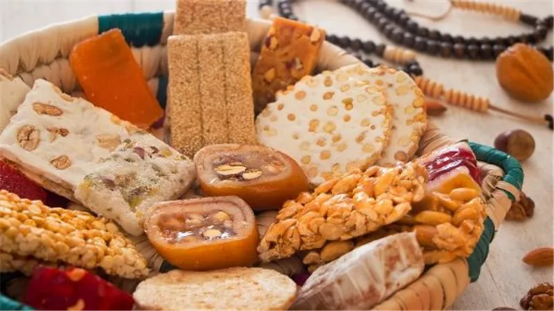 دليل صحي للاستمتاع بـ «حلاوة المولد» دون زيادة في الوزن 