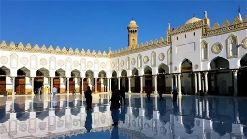 أزهري يوضح.. «حكم تمليك البنات» في حياة الوالدين لضمان حقوقهن بعد الممات