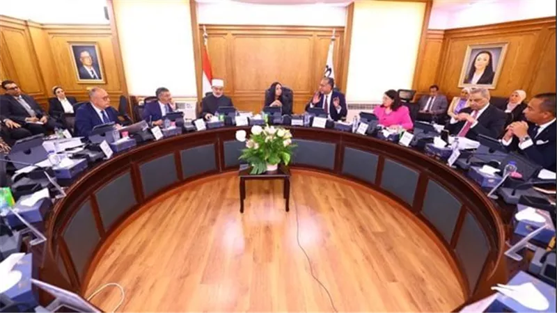 بنك ناصر يطلق منح دراسية باسم علي المصيلحي
