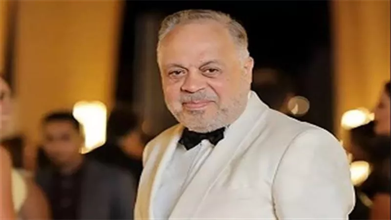 أشرف زكي يعلن عروض مهرجان نقابة المهن التمثيلية