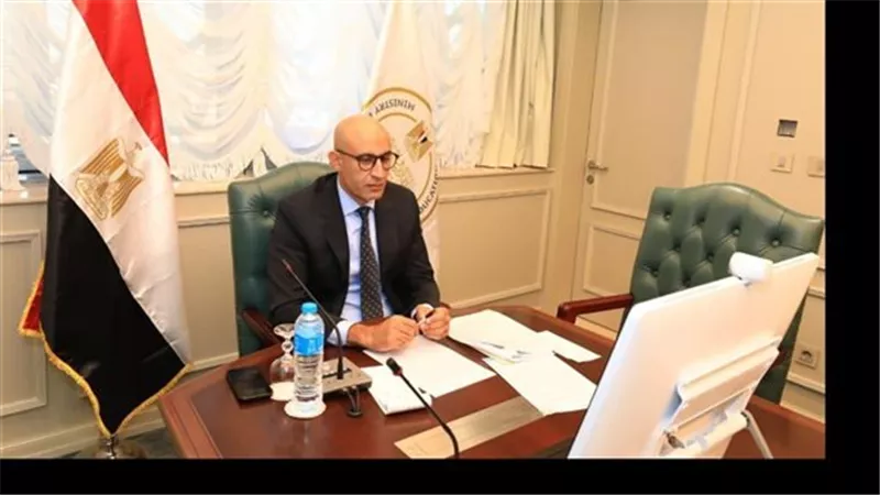 التعليم.. تطبيق البكالوريا إلكترونيا يضمن الشفافية والحرية