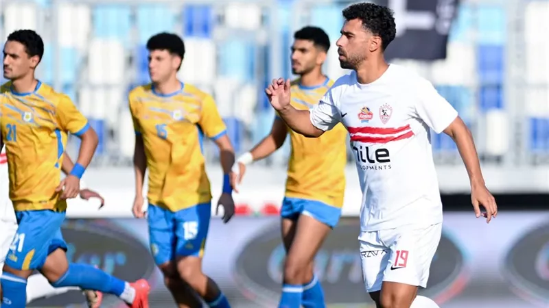 الزمالك يهزم الإسماعيلي بثنائية ويستعيد صدارة الدوري