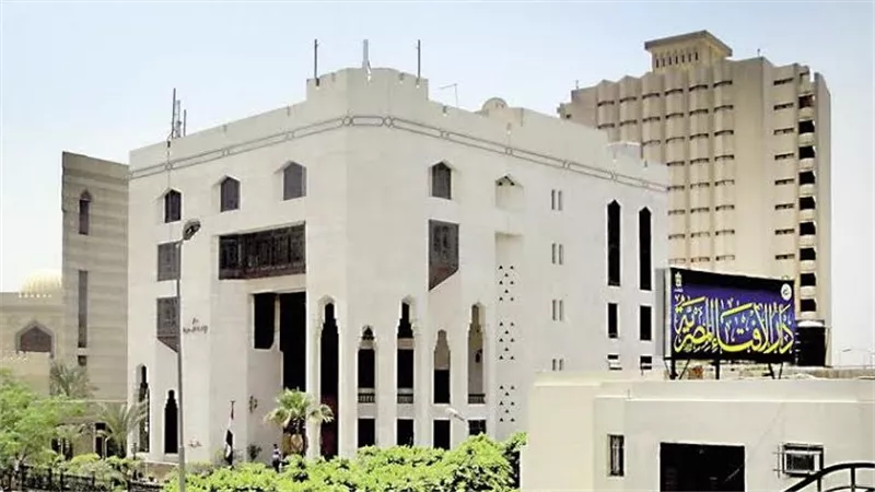 «الإفتاء».. وفاة الطفل قبل البلوغ تجعله شفيعا لوالديه