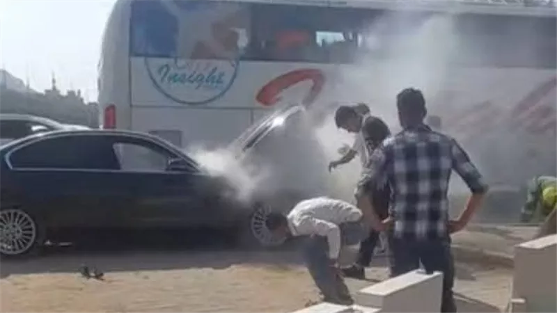 اشتعال سيارة أحمد شوبير أعلى طريق صلاح سالم