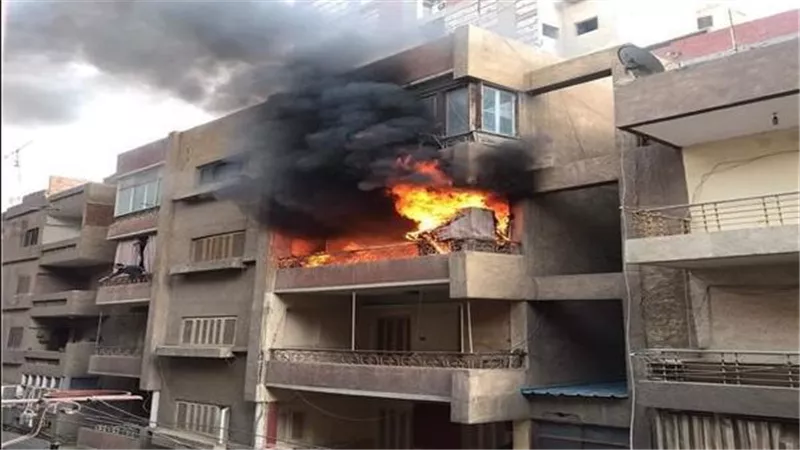 حريق هائل يضرب منزل ويصيب 5 أشخاص بسوهاج