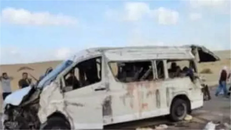مصرع طالبين وإصابة أربعة بحادث انقلاب ميكروباص جامعة الجلالة