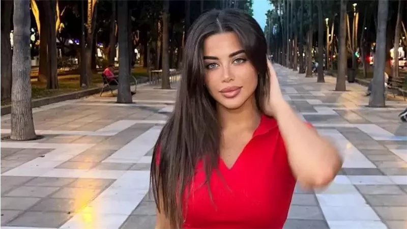 أحمد العوضي يضم يارا السكري لمسلسل علي كلاي