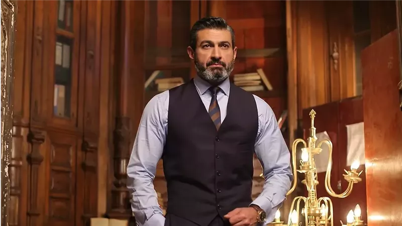 النائب ياسر جلال.. الرئيس السيسي رجل عظيم وتحمل الكثير