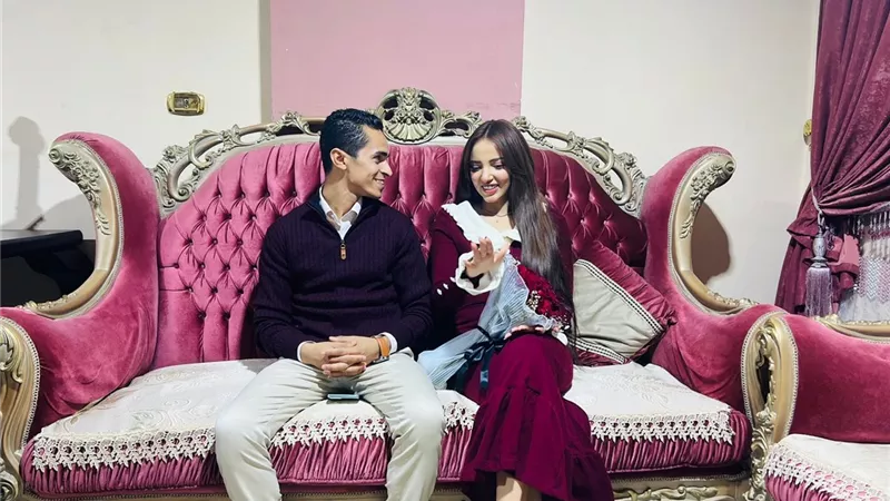  أسرة القارئ نيوز تهنئ الأستاذ عبد الرحمن مهدي بمناسبة خطوبته السعيدة.. ألف مبروك 