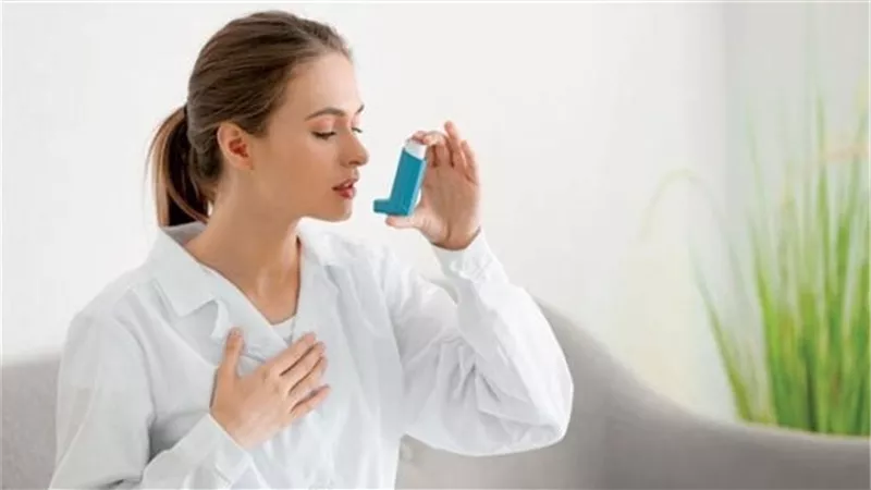 قبل قدوم الشتاء.. 5 طرق لتجنب حساسية الصدر