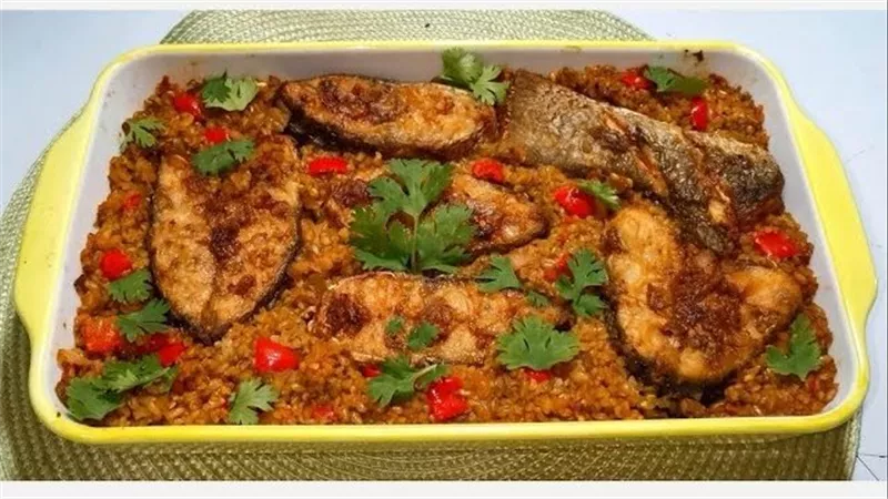 تميزي على مائدة الشتاء.. طريقة عمل طاجن الفريك بالسمك