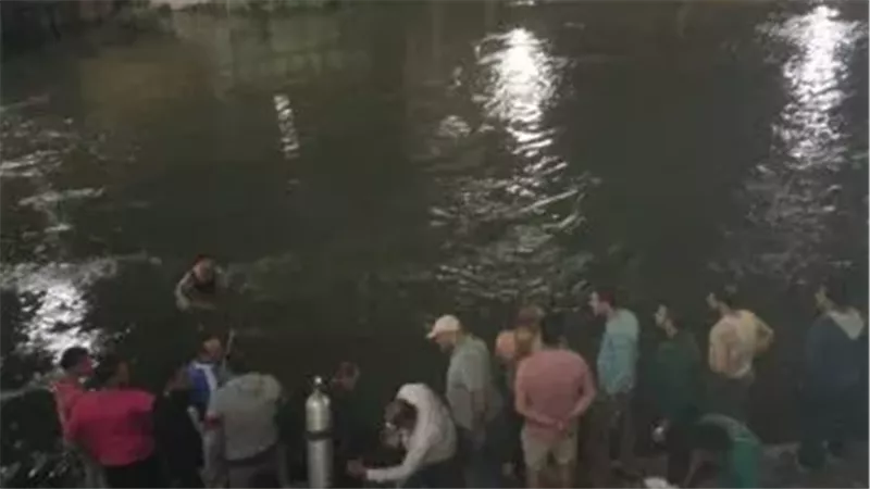 حادث مؤلم بقفط بعد اختفاء طفل سقط بالترعة أثناء اللعب