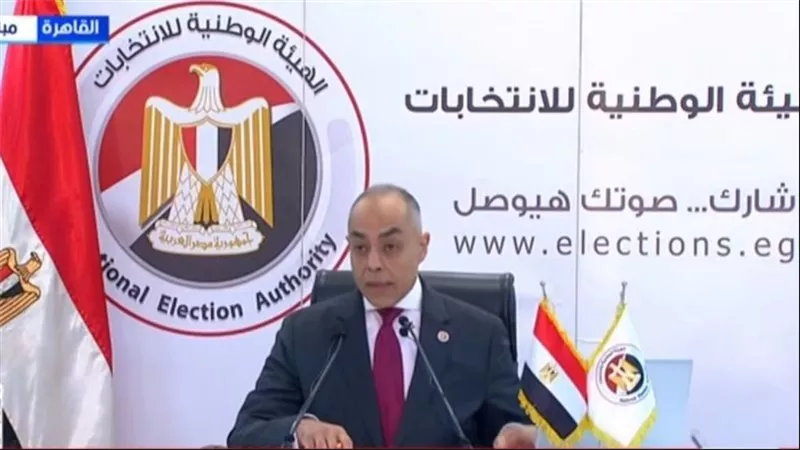 بنداري.. ضبط شخص يوزع أموالا على الناخبين بالمحلة