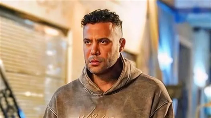 محمد إمام يعلق لأول مرة على حريق لوكيشن مسلسل «الكينج»