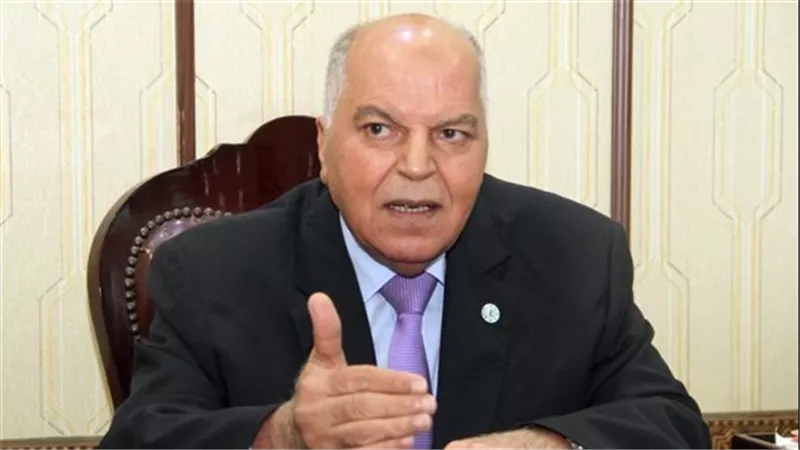 نقابة المعلمين تطالب بضم الأخصائيين الاجتماعيين لحافز الألف جنيه