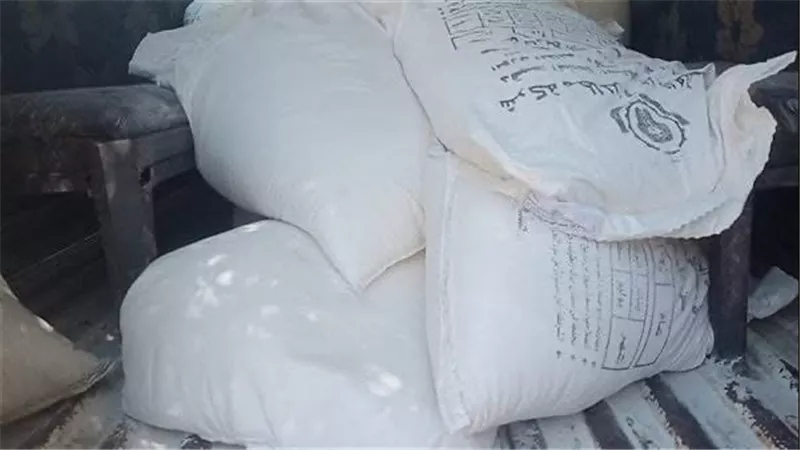 ضبط كميات دقيق مدعم خلال حملة تموينية على مخبز سياحي