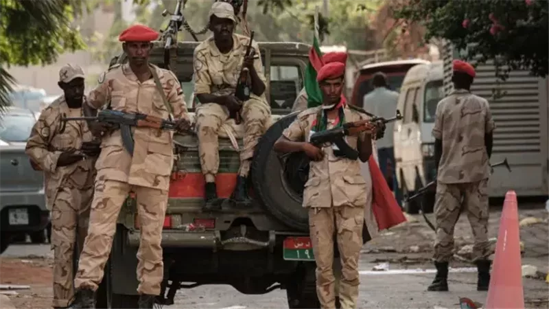 9 قتلى و17 مصابا بهجوم عنيف على مستشفى عسكري بالسودان