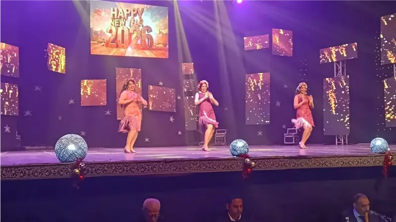 مسرح البالون في احتفالية رأس السنة يستحضر سحر الفولكلور المصري