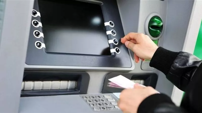 الحد الأقصى للسحب والإيداع اليومي بالبنوك والـ ATM