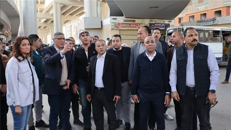 «نهضة بولاق».. محافظ الجيزة يتفقد تطوير شارع ناهيا