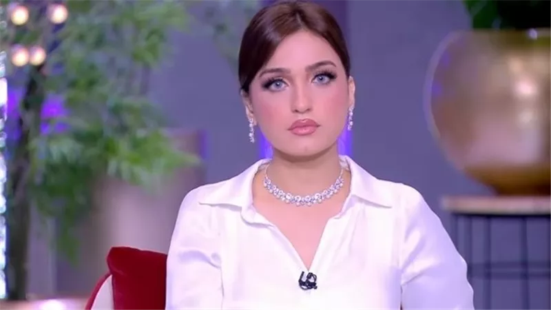 «روشتة ياسمين عز لرمضان».. من صلاة التراويح إلى جواز الصالونات