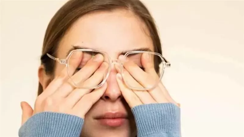 أعراض صحية تستوجب زيارة طبيب العيون.. أبرزها تشوش الرؤية 