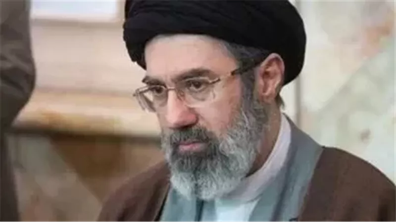 ايران تعلن تعيين مجتبى خامنئي قائدًا للبلاد