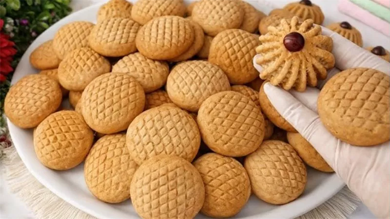 طريقة عمل كحك العيد الناعم.. «تعلمي سر الذوبان في الفم»