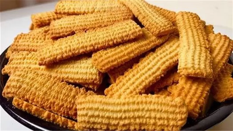 طريقة عمل بسكويت العيد للشيف نادية السيد 