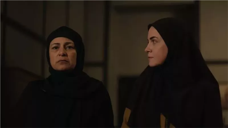 مسلسل حكاية نرجس الحلقة 13 تخطف الأنظار